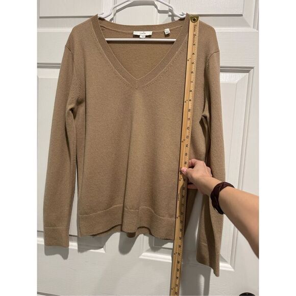Vince 100% Cashmere Weekend V-Neck Sweater Women’s Small - Picture 7 of 12